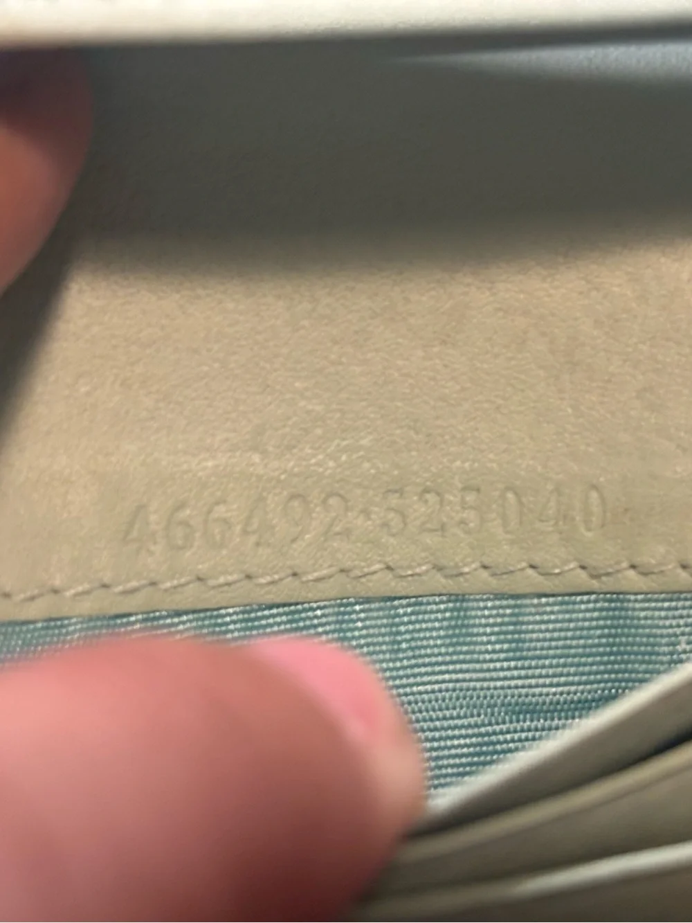Gucci Mint Snake Wallet - Picture 6 of 8